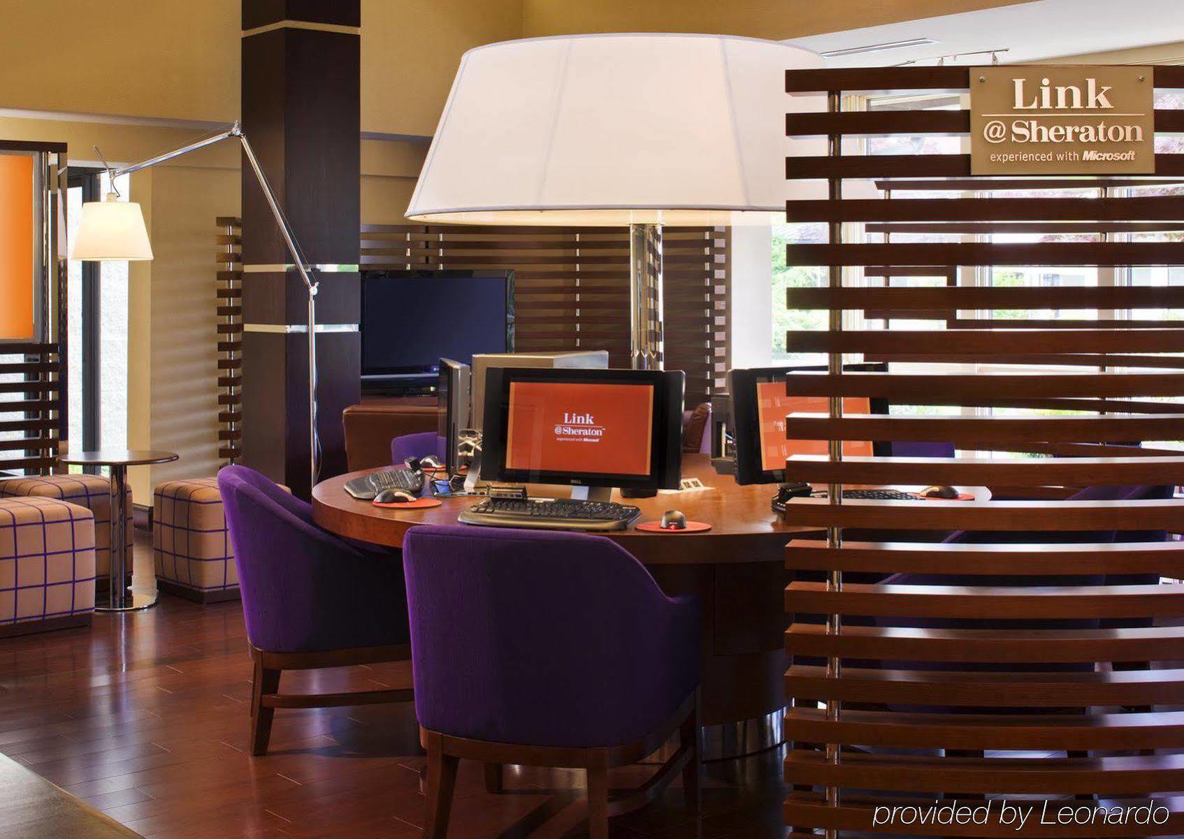 Blue Ridge Hotel & Conference Center 罗阿诺克 外观 照片